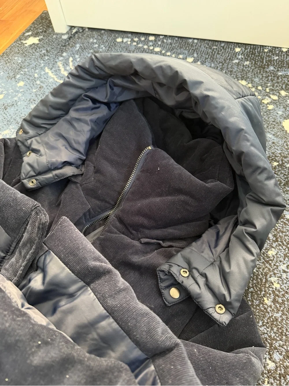 Banana Republic Men's Navy Puffer Jacket with Hood